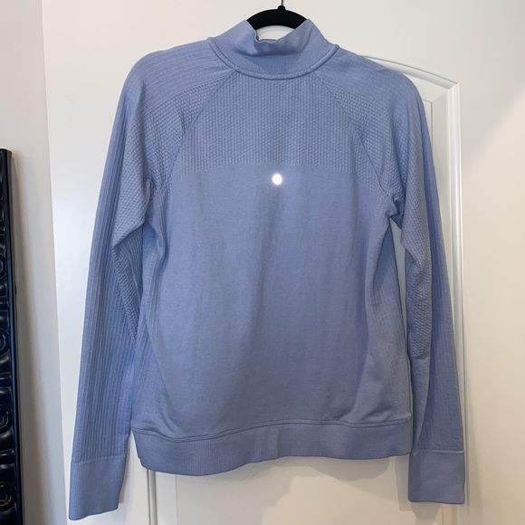 Lululemon pullover - Picture 2 of 2